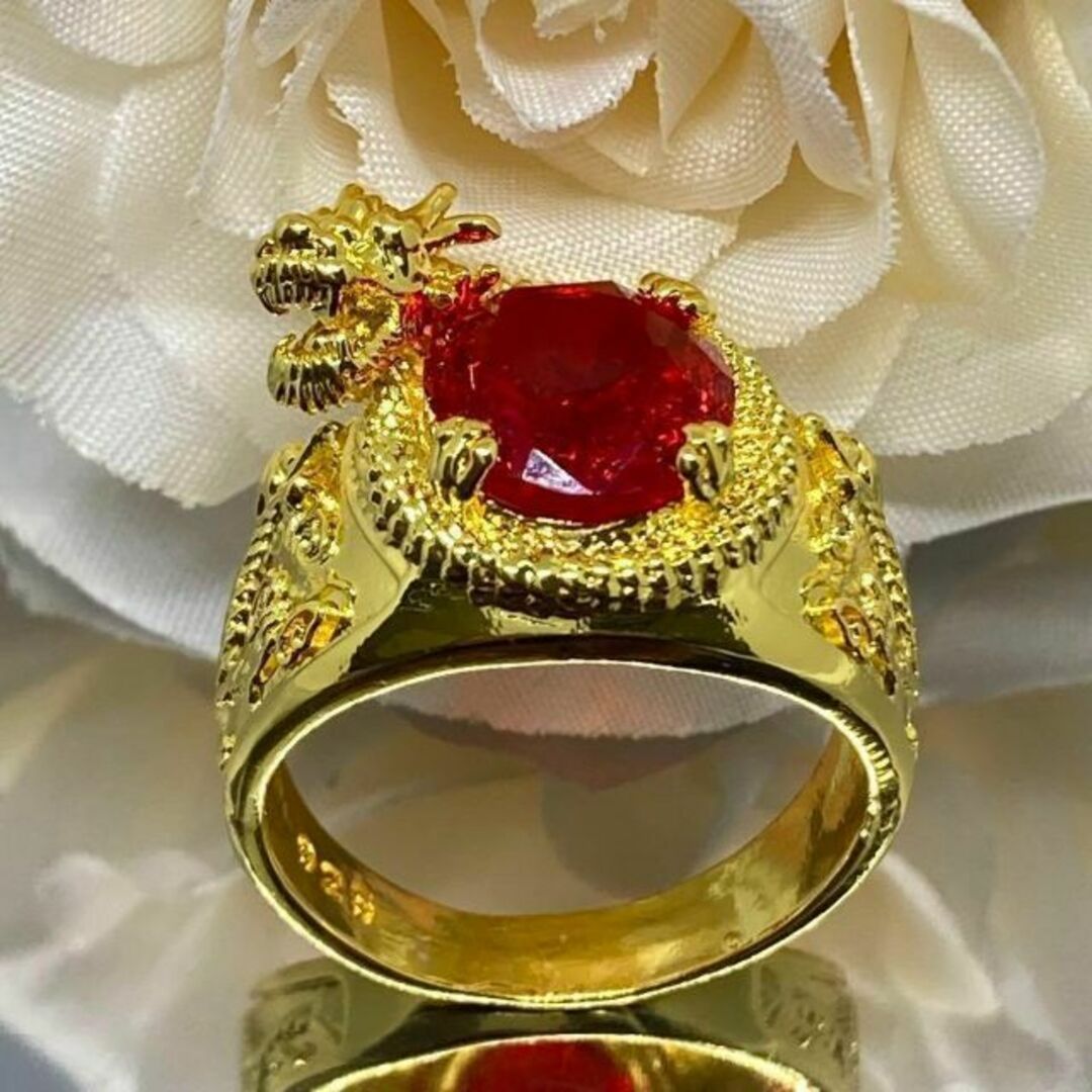 ゴールド リング ドラゴン ルビー 龍 ヴィンテージ 指輪 おしゃれ 金 29号 メンズのアクセサリー(リング(指輪))の商品写真