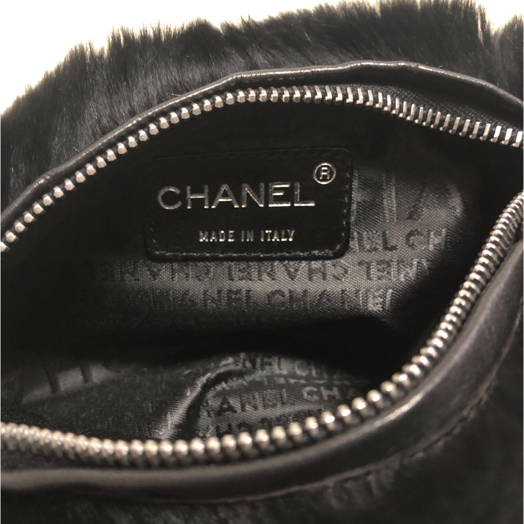 CHANEL(シャネル)のシャネル★ラパンバッグ★未使用品★ふわふわ可愛い レディースのバッグ(ハンドバッグ)の商品写真