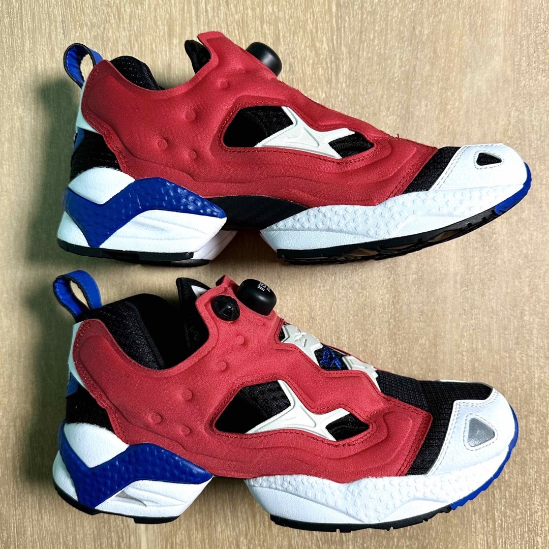 Reebok(リーボック)のリーボック【REEBOK】ポンプフューリー　　　　　　　※95モデル メンズの靴/シューズ(スニーカー)の商品写真