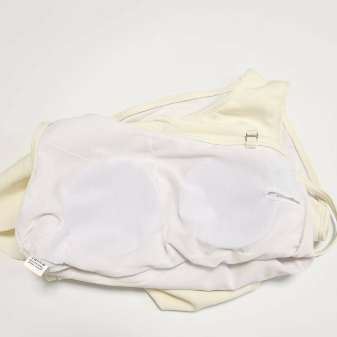 M 水着 レディース ラッフル セレブ フリル オフホワイト アシンメトリー 白 レディースの水着/浴衣(水着)の商品写真