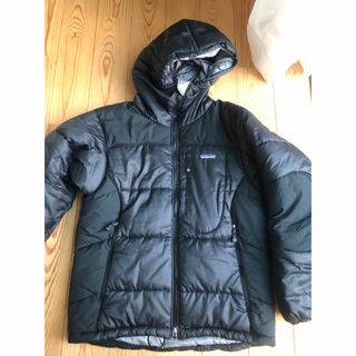 グレーダークグレー美品✨ patagonia ダウンジャケット　パーカー　中綿　フード　大きい　M