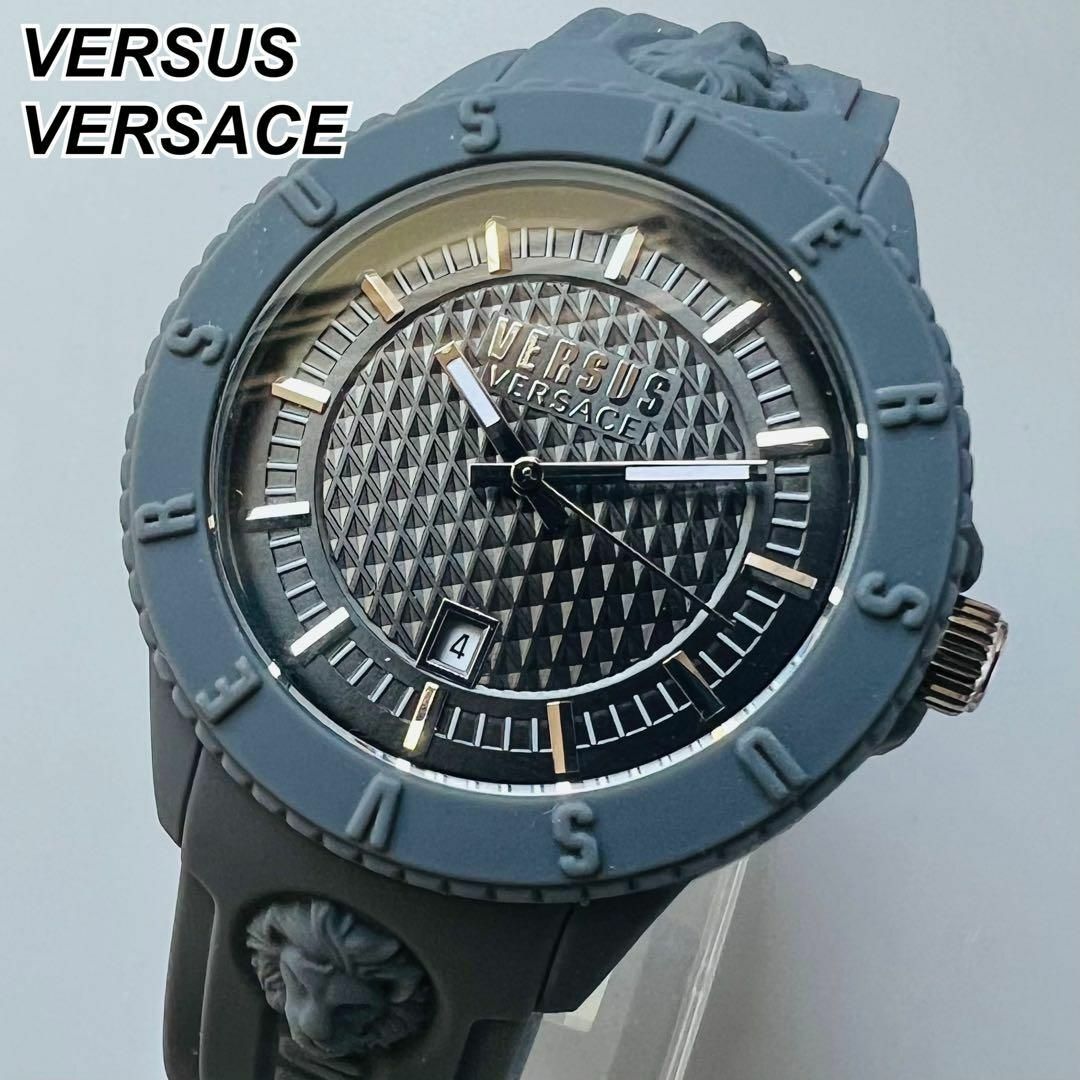 ステンレスバンドヴェルサス ヴェルサーチ ベルサーチ 腕時計 ユニセックス グレー 新品 灰色