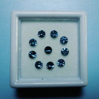 🤷‍♂天然ロンドンブルートパーズ 10pcs計1.48ct 未使用 ケース付(その他)