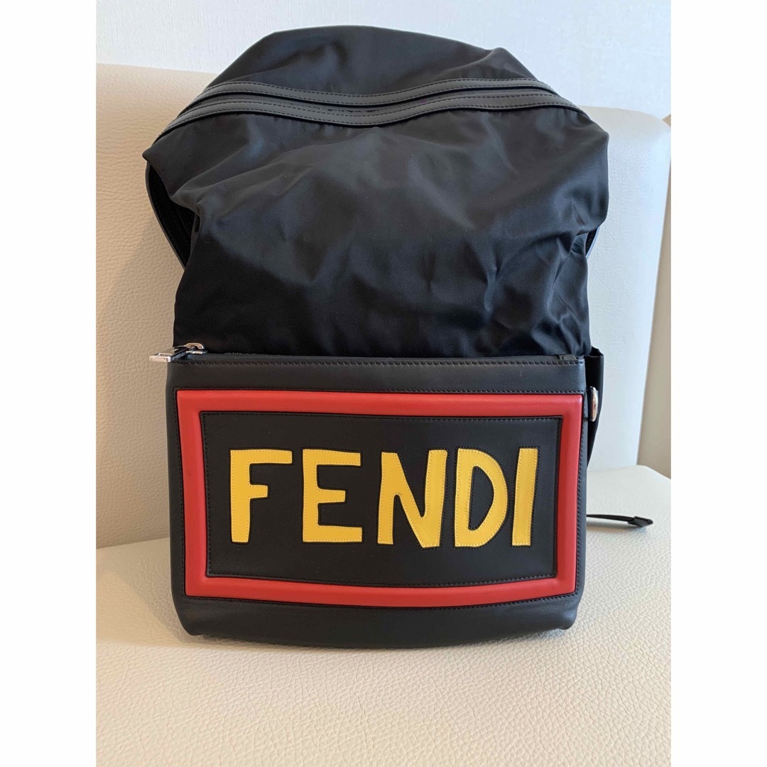 メンズFENDI バックパック　ほぼ未使用