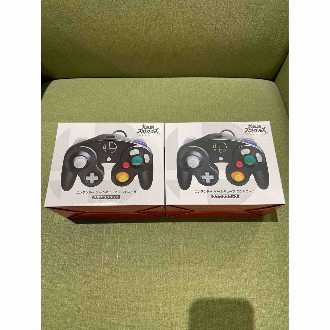 新品 ニンテンドーゲームキューブ コントローラ  スマブラブラック 2個