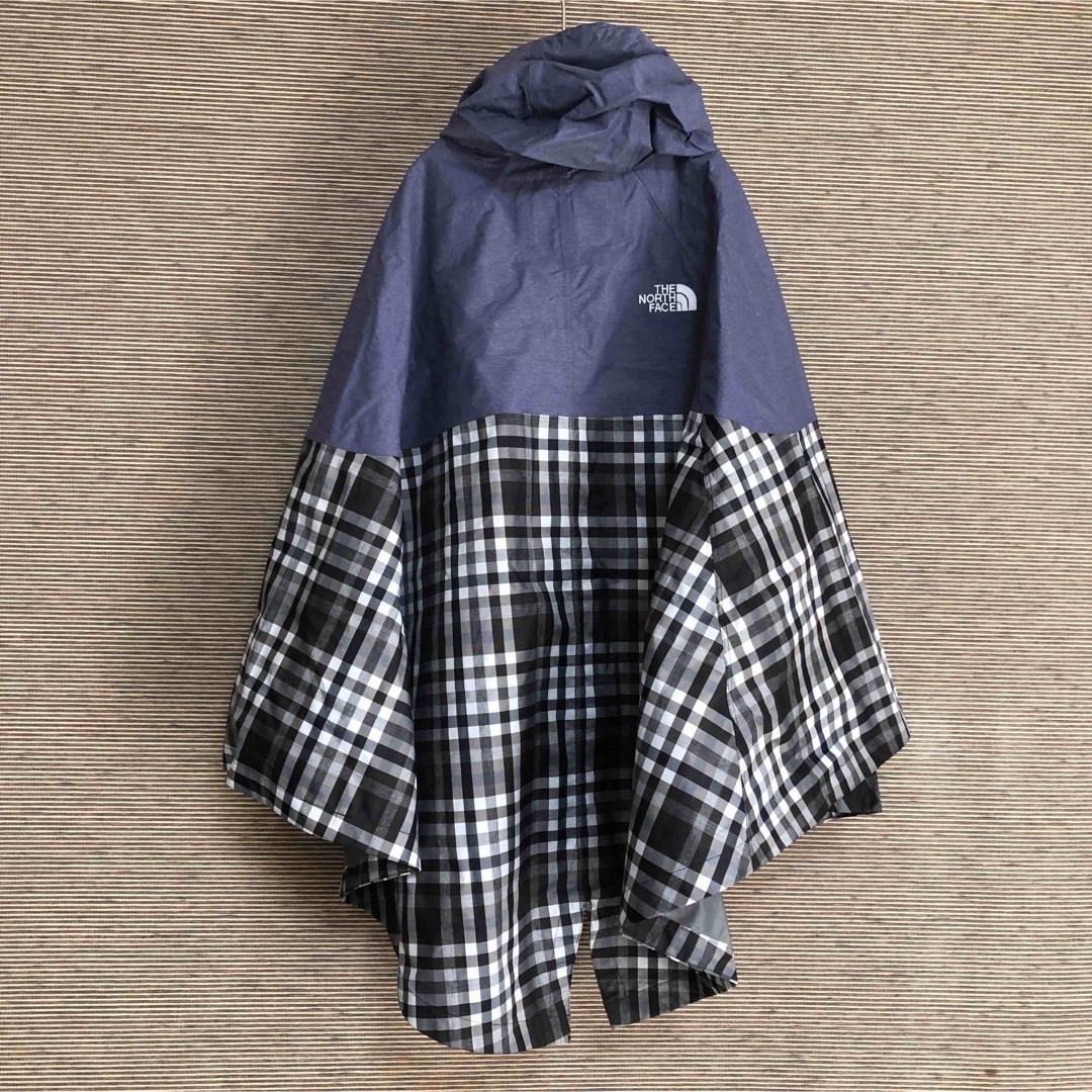 THE NORTH FACE(ザノースフェイス)の【未使用品ノースフェイス】ポンチョ　ハイベント　レインジャケット　チェック紫 レディースのジャケット/アウター(ポンチョ)の商品写真