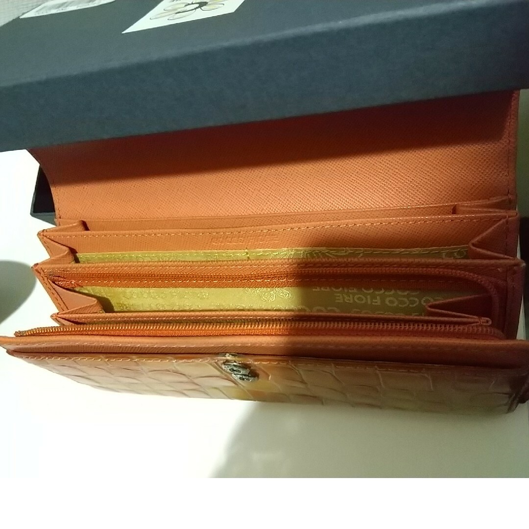 コッコフィオーレ  長財布 マンダリン レディースのファッション小物(財布)の商品写真
