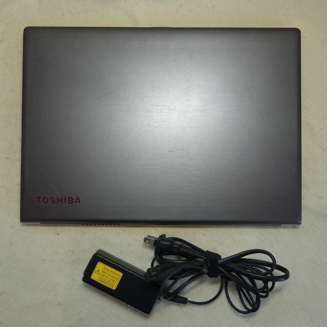 東芝 Dynabook RZ63 I7-6500 8GB SSD 128