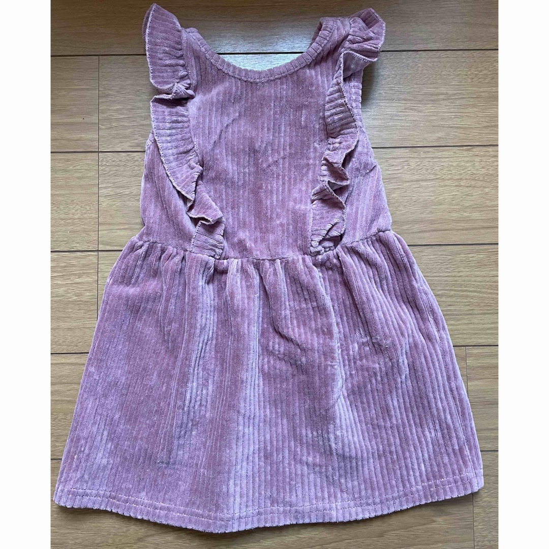 西松屋(ニシマツヤ)の女の子コーデュロイワンピース90cm キッズ/ベビー/マタニティのキッズ服女の子用(90cm~)(ワンピース)の商品写真