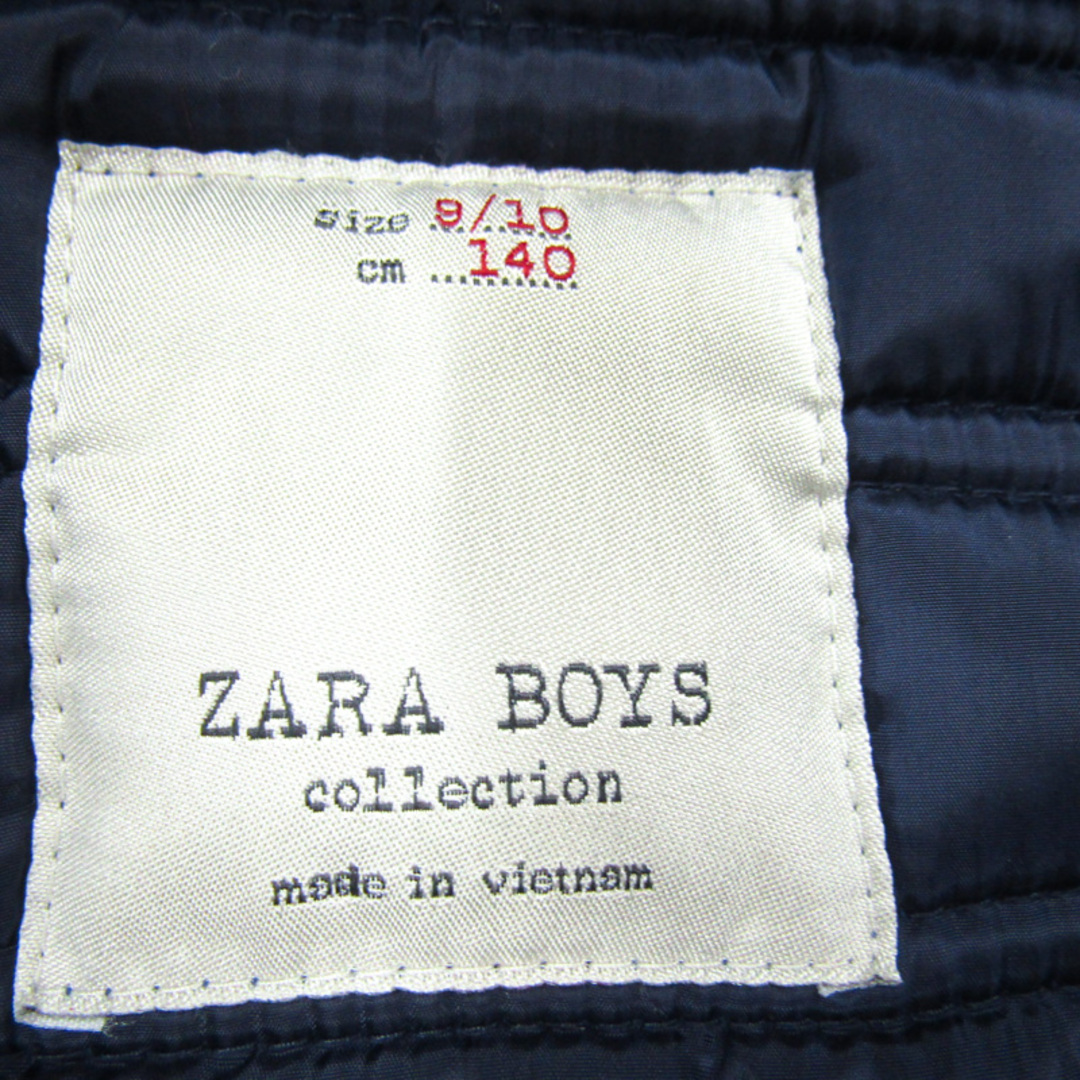 ZARA(ザラ)のザラ ダウンベスト フード付き アウター キッズ 男の子用 140サイズ ネイビー ZARA キッズ/ベビー/マタニティのキッズ服女の子用(90cm~)(ジャケット/上着)の商品写真