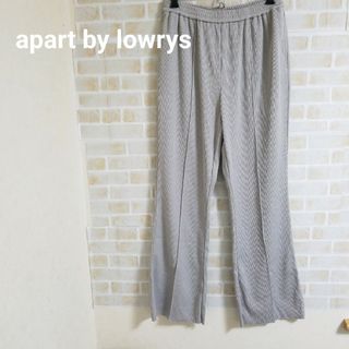 アパートバイローリーズ(apart by lowrys)のapart by lowrys ピンタックフレアパンツ(カジュアルパンツ)