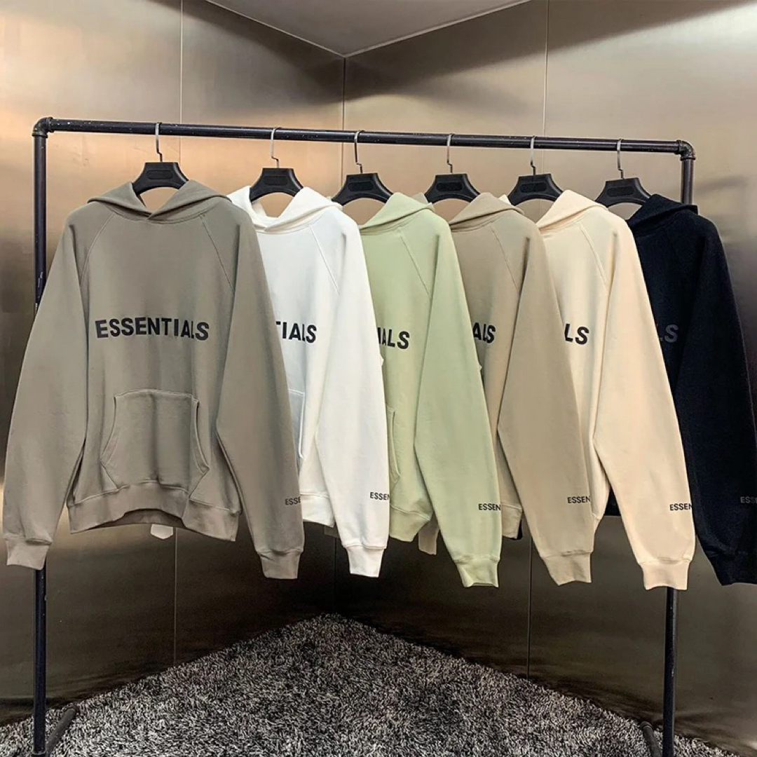 Mサイズ FEAR OF GOD ESSENTIALS パーカー ブラック