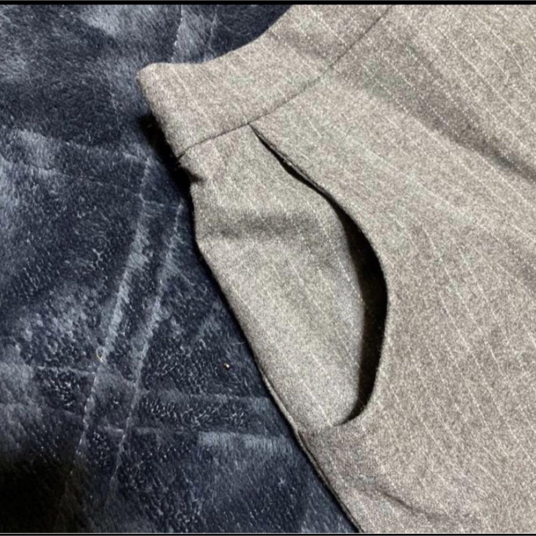 BORNY ボニー　ウール　ひざ丈スカート レディースのスカート(ひざ丈スカート)の商品写真
