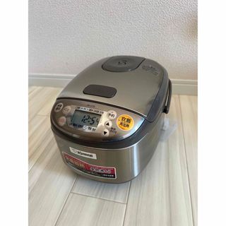 一人暮らし炊飯ジャー 象印ZOJIRUSHI2013年製3合(炊飯器)