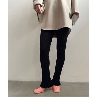 アメリヴィンテージ(Ameri VINTAGE)の【美品】アメリヴィンテージ FRILL HEM KNIT PANTS(カジュアルパンツ)