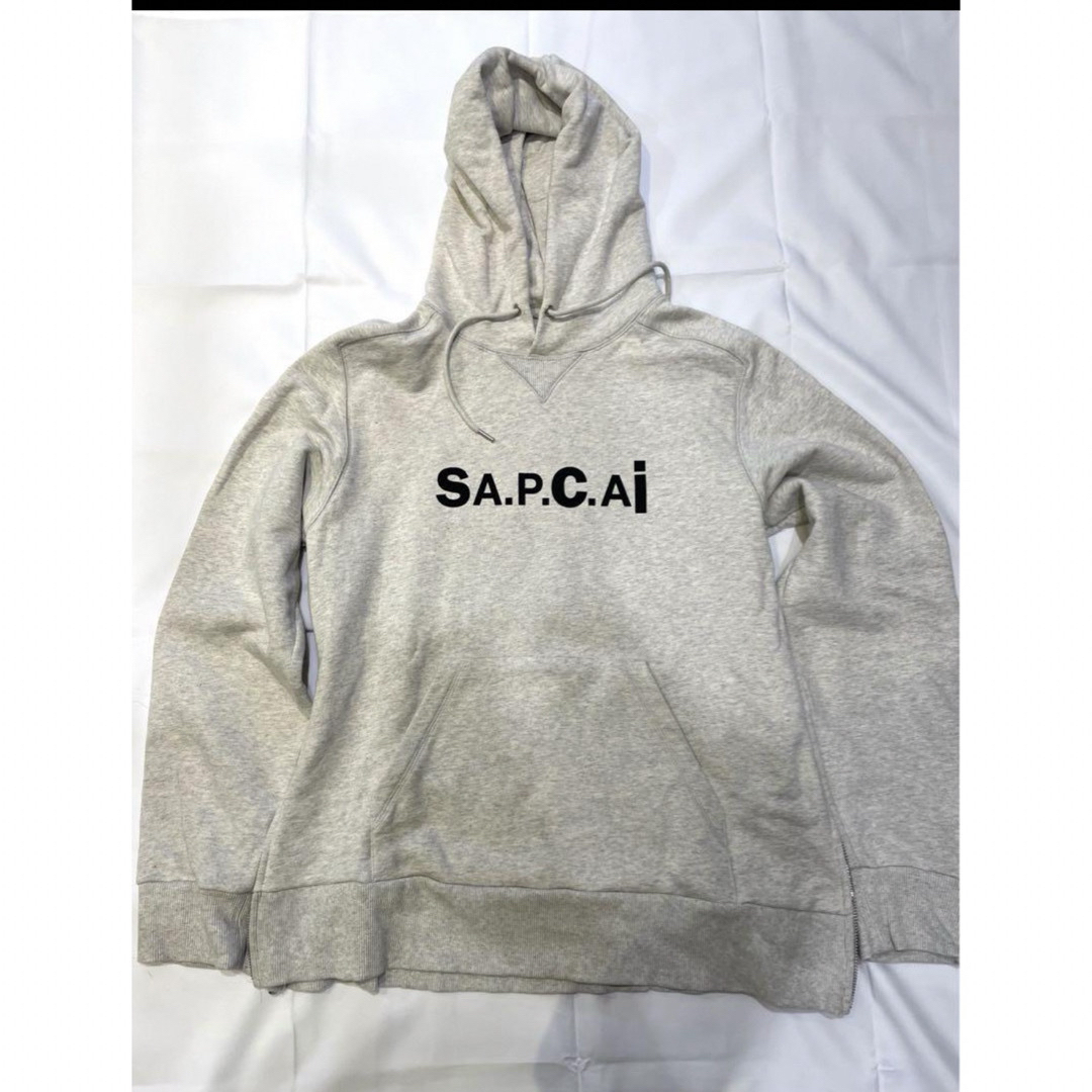 sacai(サカイ)のsacai × APC コラボパーカー　Mサイズ メンズのトップス(パーカー)の商品写真