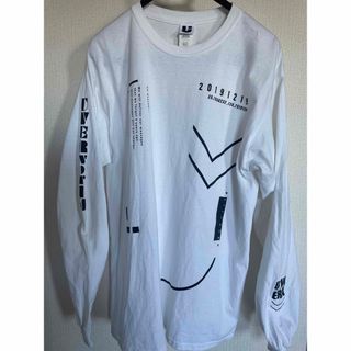 ウーバーワールド(UVERworld)のお値下げしました！UVERworld 長Tシャツ(ミュージシャン)