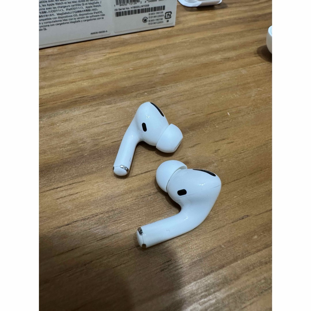 AirPods Pro ライトニング端子 MLWK3J/A