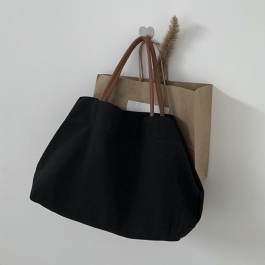 無地 シンプル キャンバス トート バッグ 大きい 黒 丈夫 帆布 canvas レディースのバッグ(トートバッグ)の商品写真