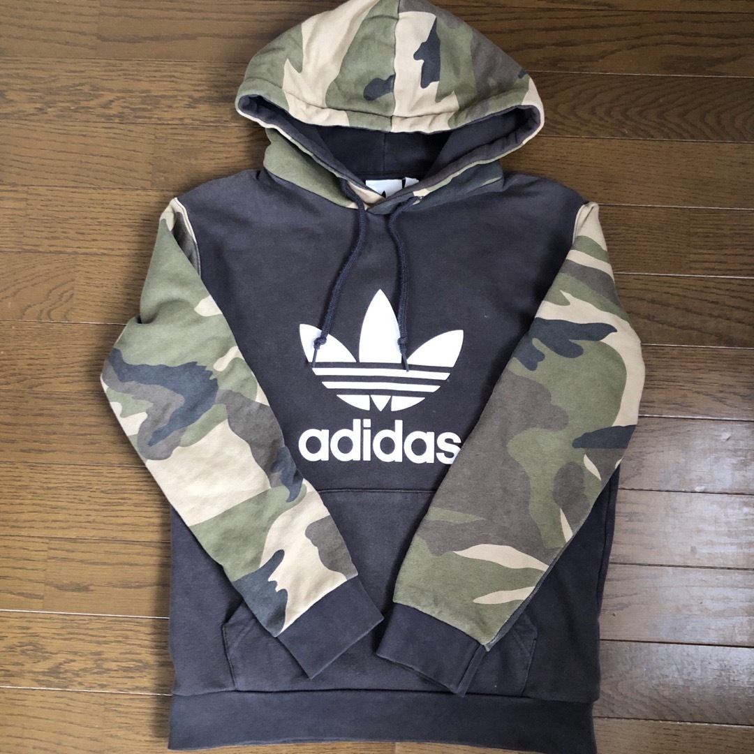 adidas(アディダス)のadidas トレーナー　レディース レディースのトップス(トレーナー/スウェット)の商品写真