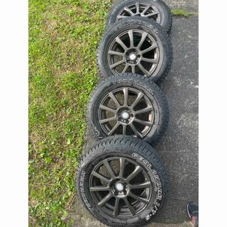 225/65/R17 17×7J PCD114.3 スタッドレス　SUV向け(タイヤ・ホイールセット)