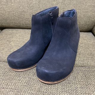 ダンスコ(dansko)の【美品】dansko ダンスコ Maria ショートブーツ　ブラック　36(ブーツ)