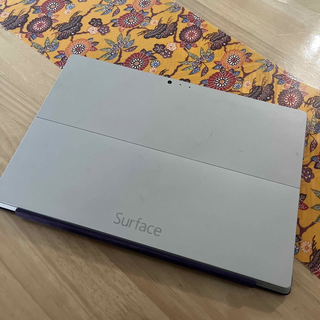 surface 128G