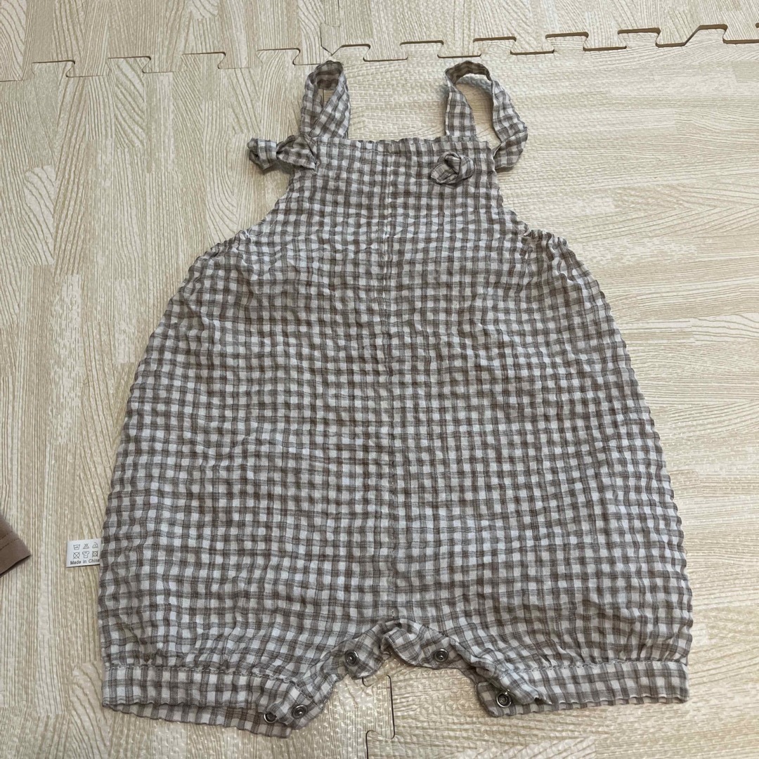  Tシャツ チェック サロペット 帽子 3点セット キッズ/ベビー/マタニティのベビー服(~85cm)(ロンパース)の商品写真