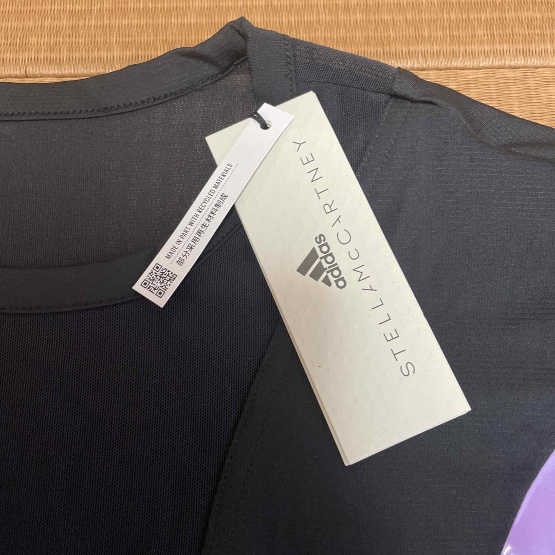 adidas by Stella McCartney(アディダスバイステラマッカートニー)のステラマッカートニーバイアディダス　TシャツM スポーツ/アウトドアのランニング(ウェア)の商品写真