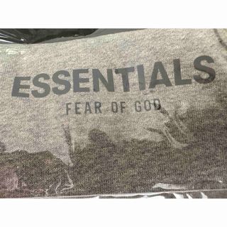 シュプリーム(Supreme)のFOG  essential  fear of god(スウェット)