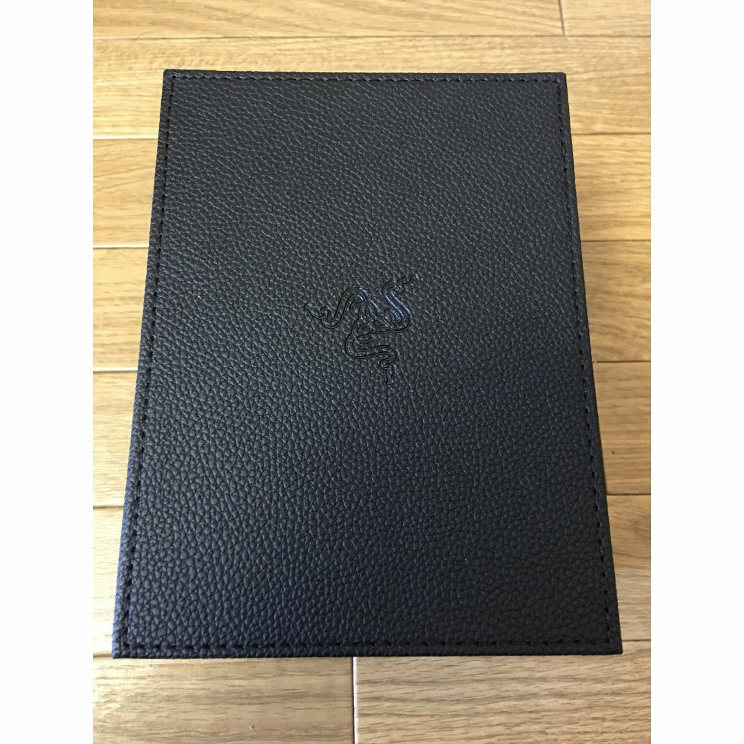 Razer - 中古品　Razer Viper Mini Signature Edition
