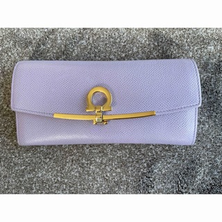 サルヴァトーレフェラガモ 財布(レディース)（パープル/紫色系）の通販