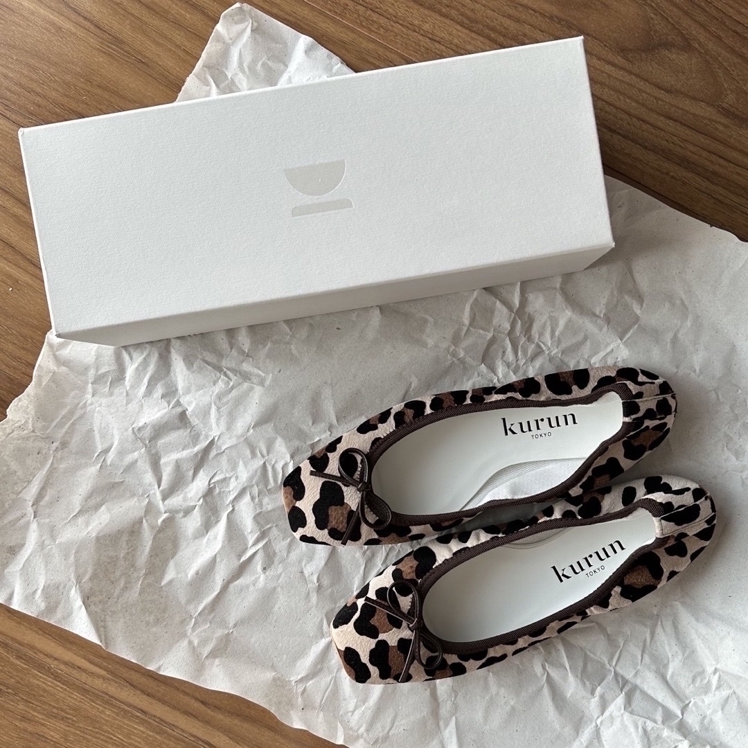 【値下❣️美品】kurun Giselle Leopard Cream 23cm レディースの靴/シューズ(バレエシューズ)の商品写真