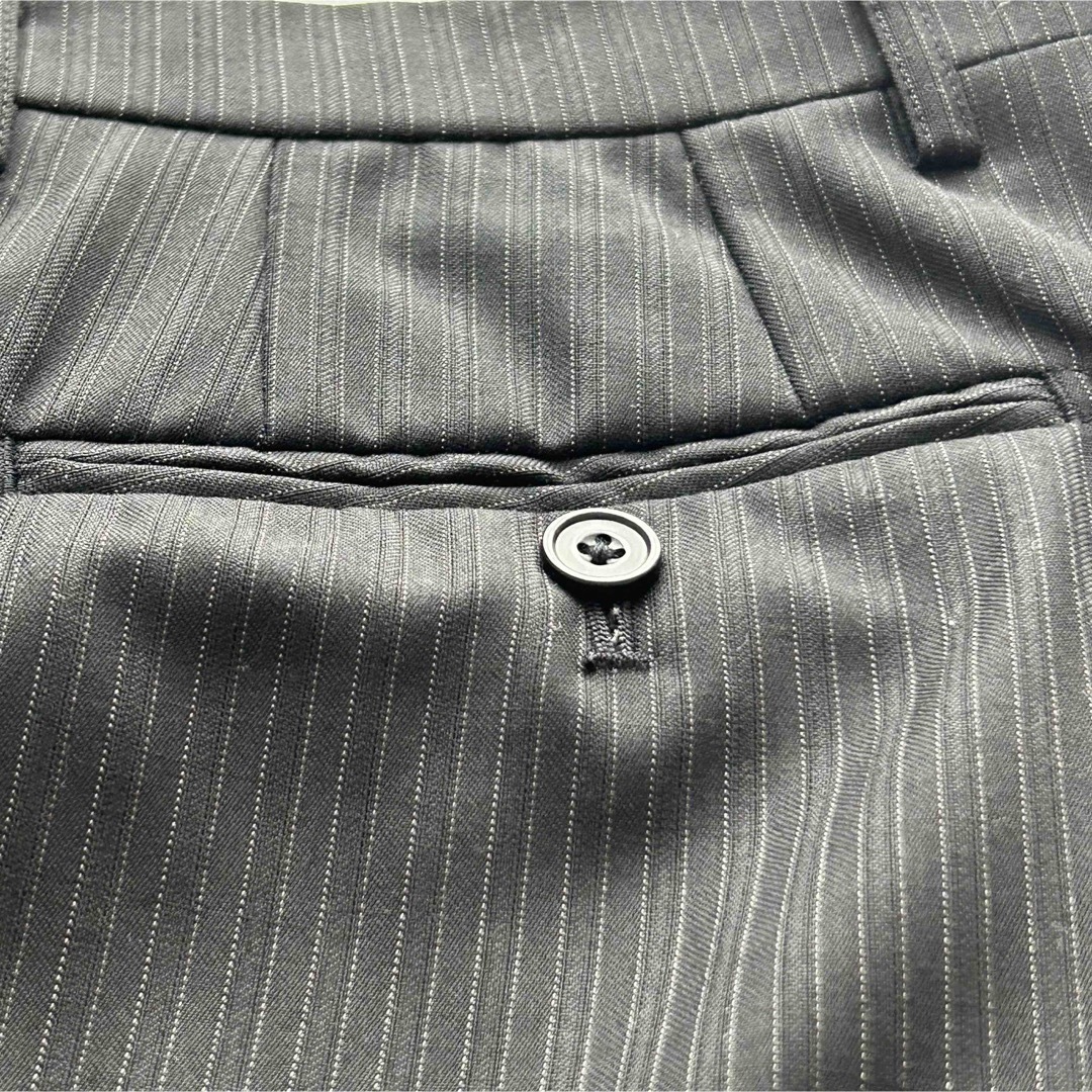 AOKI(アオキ)の【LES MUES】メンズ スーツ セットアップ Ｍサイズ相当 黒 ストライプ メンズのスーツ(セットアップ)の商品写真