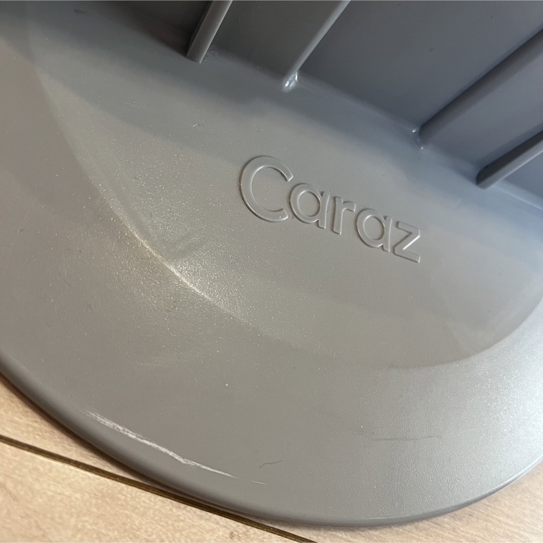 Caraz(カラズ)のcaraz 円盤型 足 円型スタンド 2個セット カラズ キッズ/ベビー/マタニティの寝具/家具(ベビーサークル)の商品写真