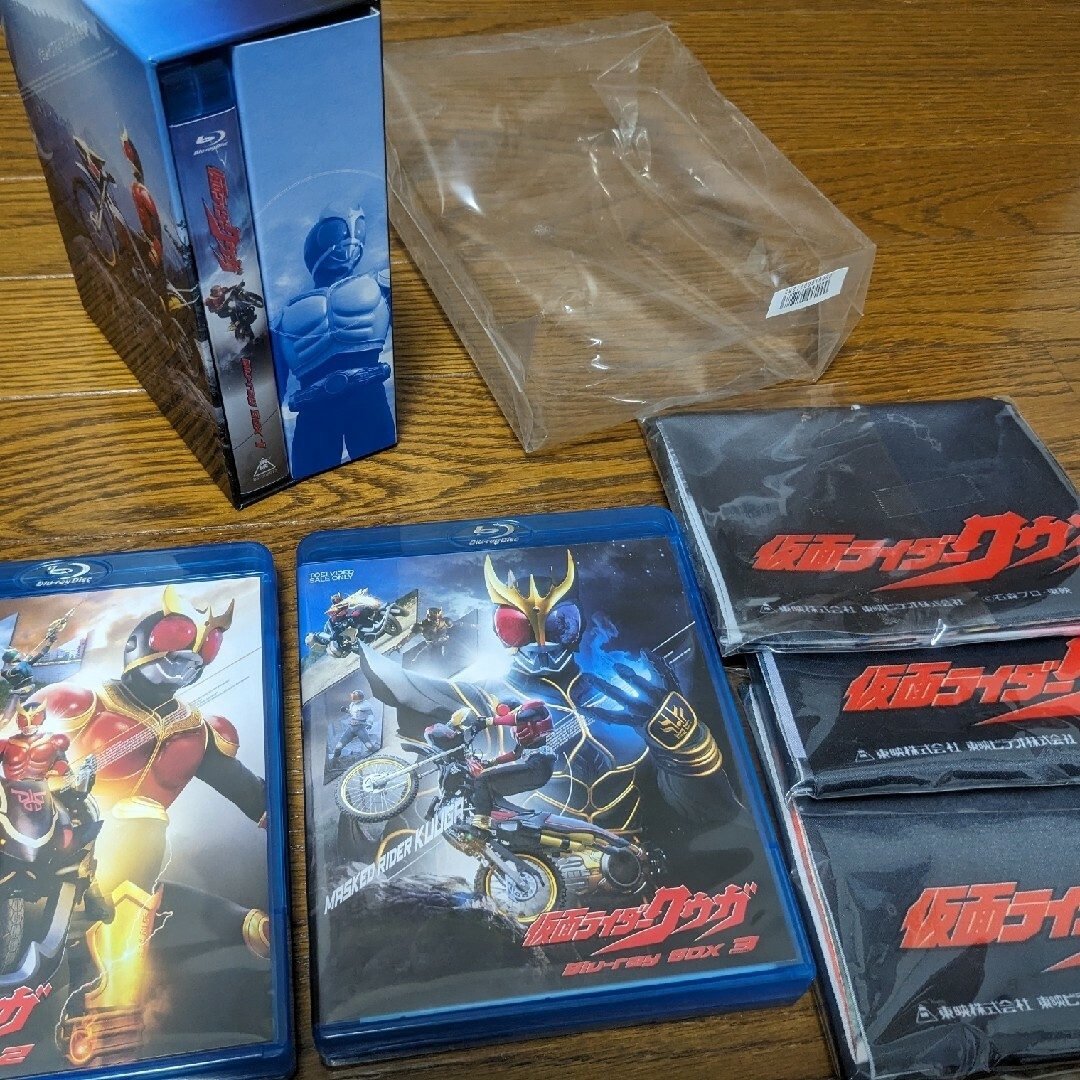 仮面ライダークウガBlu-rayBOX　収納ボックス布ポスター付き仮面ライダークウガ