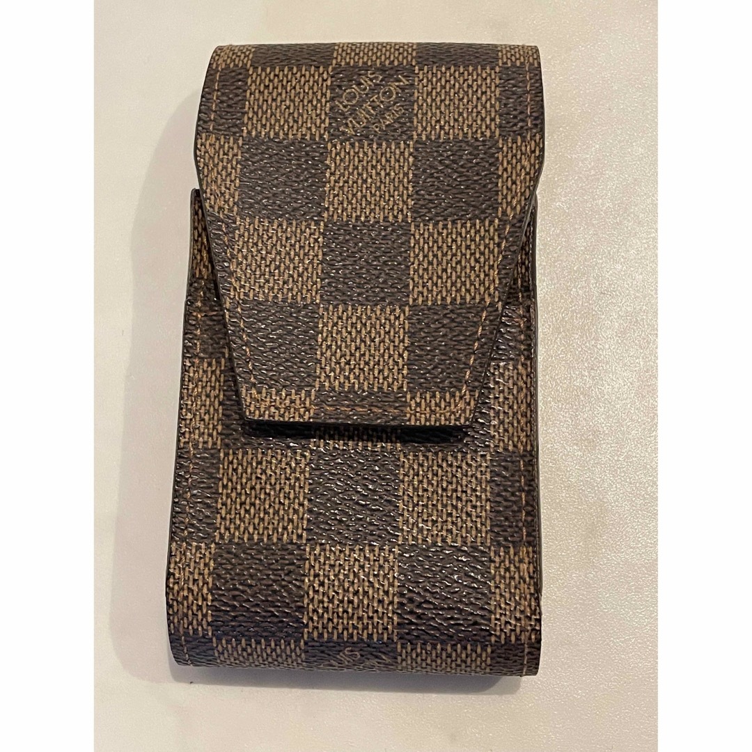 LOUIS VUITTON(ルイヴィトン)のヴィトンダミエ　シガレットケース　Louis Vuitton  メンズのファッション小物(タバコグッズ)の商品写真