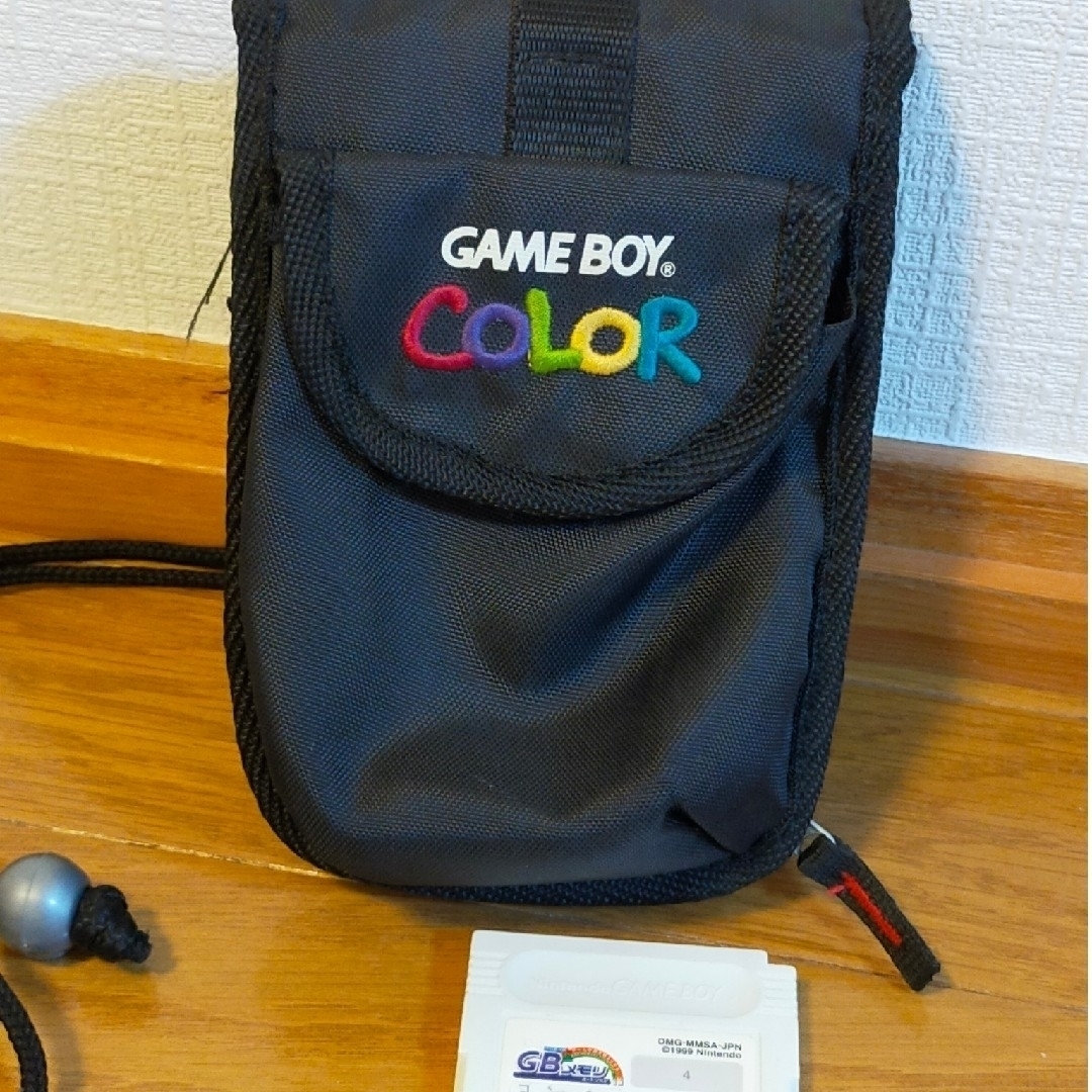 ジャンク品】ポケモンセンター限定 ゲームボーイカラー本体 ジャンク品】ポケモンセンター限定 ゲームボーイカラー本体