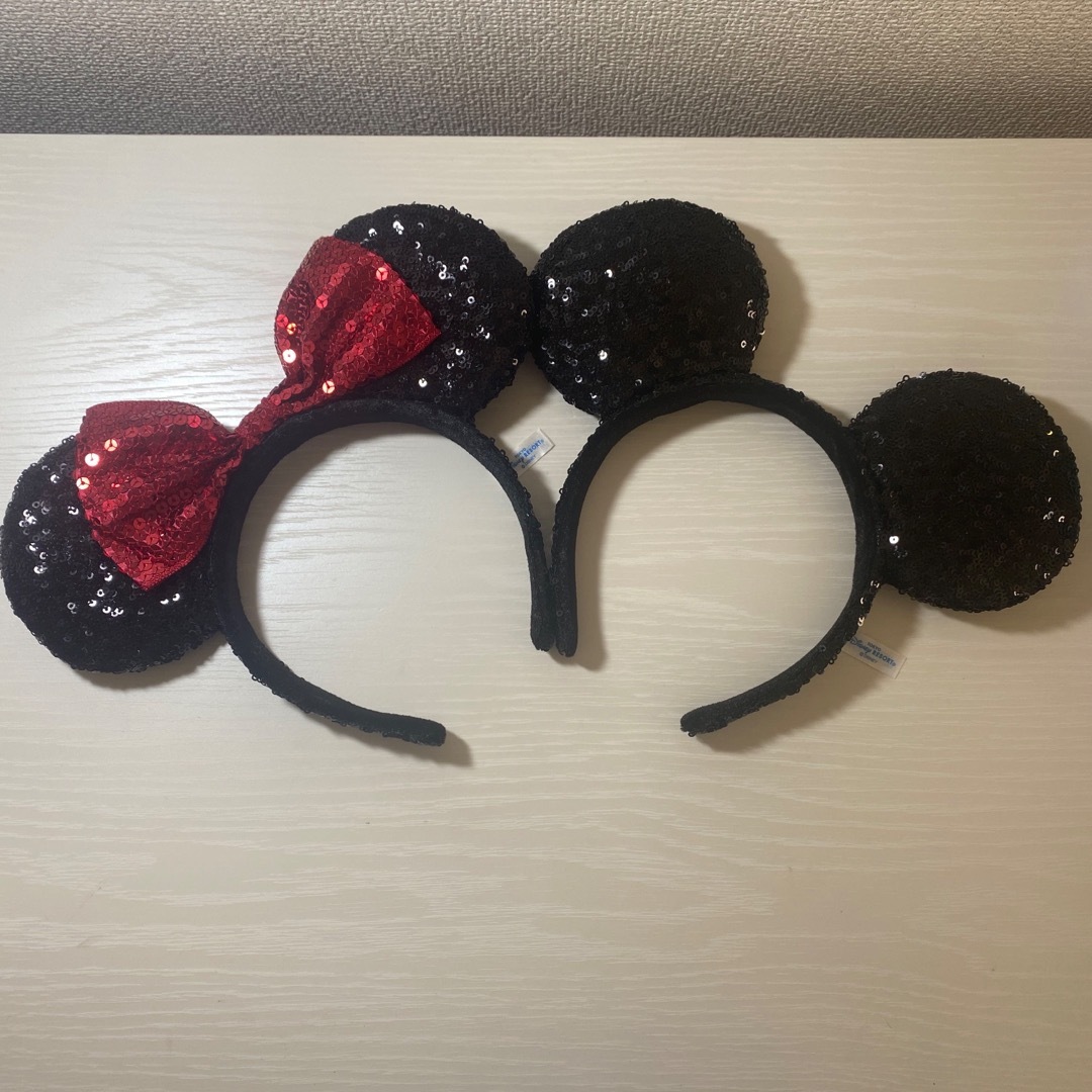 Disney(ディズニー)のDisneyカチューシャ　スパンコール　ミッキーミニー エンタメ/ホビーのコスプレ(アクセサリー)の商品写真