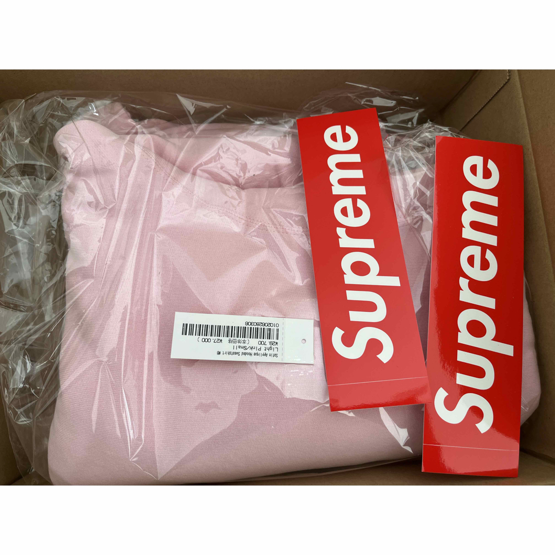 Supreme(シュプリーム)のSupreme Satin Applique Hooded Sweatshirt メンズのトップス(パーカー)の商品写真