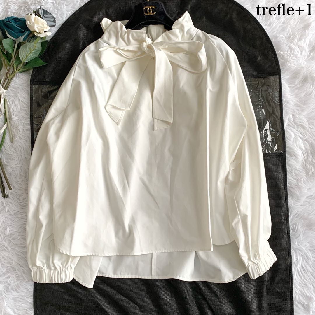 極美品】trefle+1トレフルプラスワン リボンギャザーブラウス シャツ-