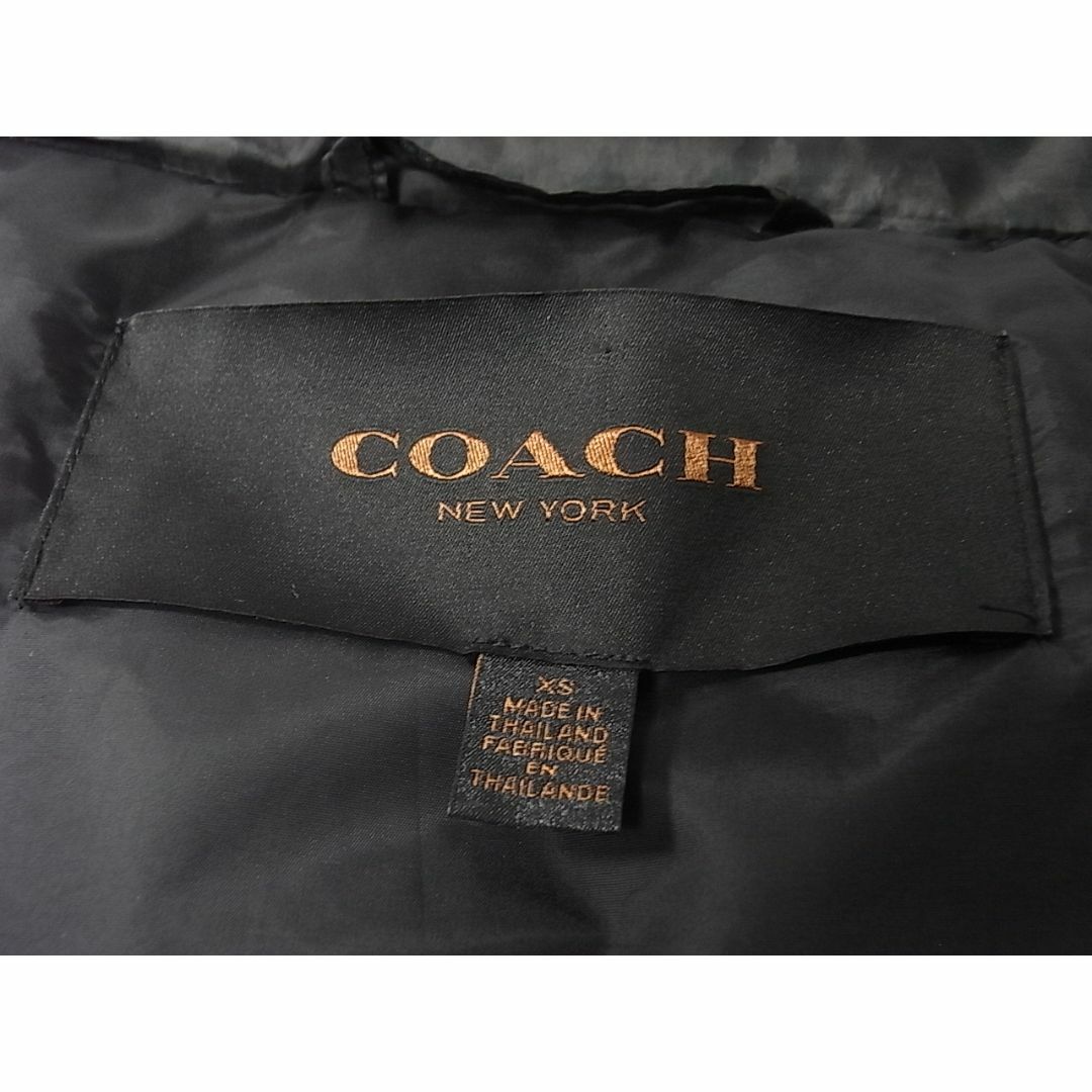 COACH(コーチ)のsizeS～相当☆美品☆コーチ COACH ダウンベスト レオパード柄  メンズのジャケット/アウター(ダウンベスト)の商品写真