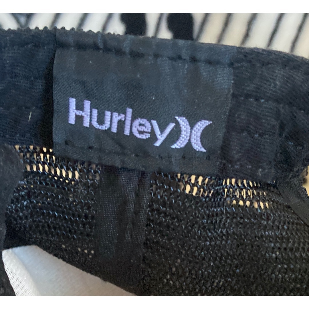 Hurley(ハーレー)のサーフブランド　hurley　かっこイイツートーンカラーメッシュキャップ帽子 スポーツ/アウトドアのスポーツ/アウトドア その他(サーフィン)の商品写真