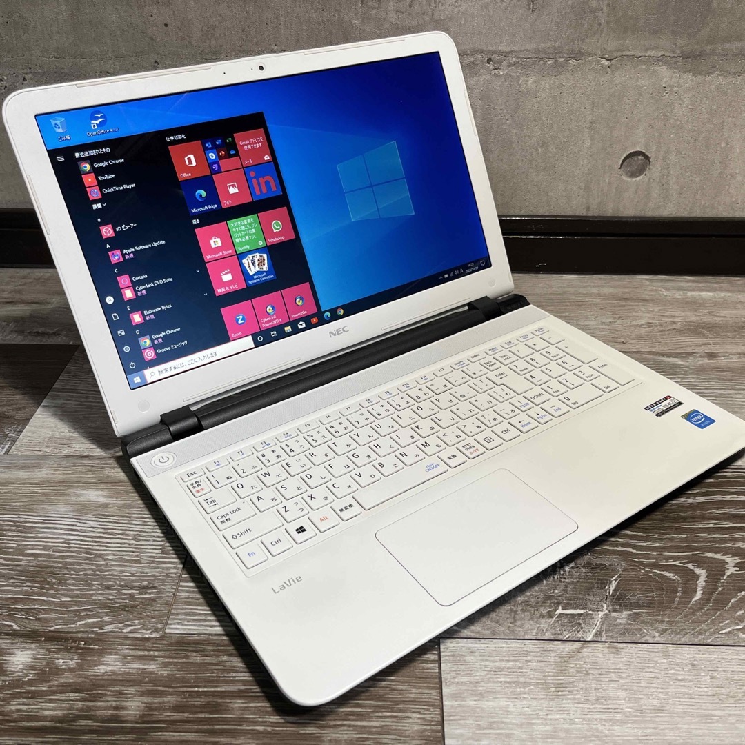 NEC - 薄型NEC LaVieノートパソコン Windows10の通販 by gest's shop ... NEC/薄型LaVie/新品SSD256G/カメラ/USB3.0/最新Win11