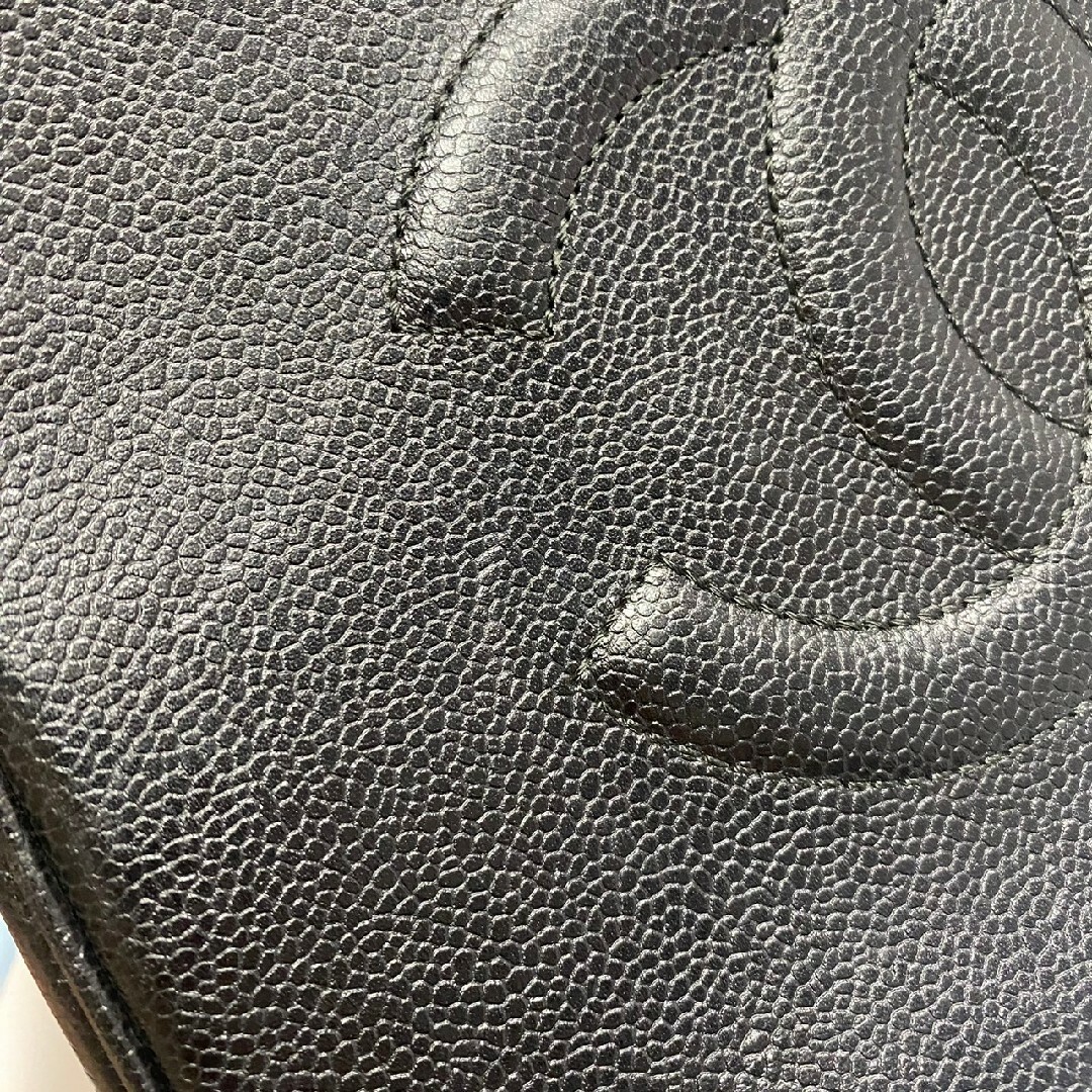 CHANEL(シャネル)のCHANEL シャネル ココマーク キャビアスキン バニティバッグ ブラック レディースのバッグ(ハンドバッグ)の商品写真