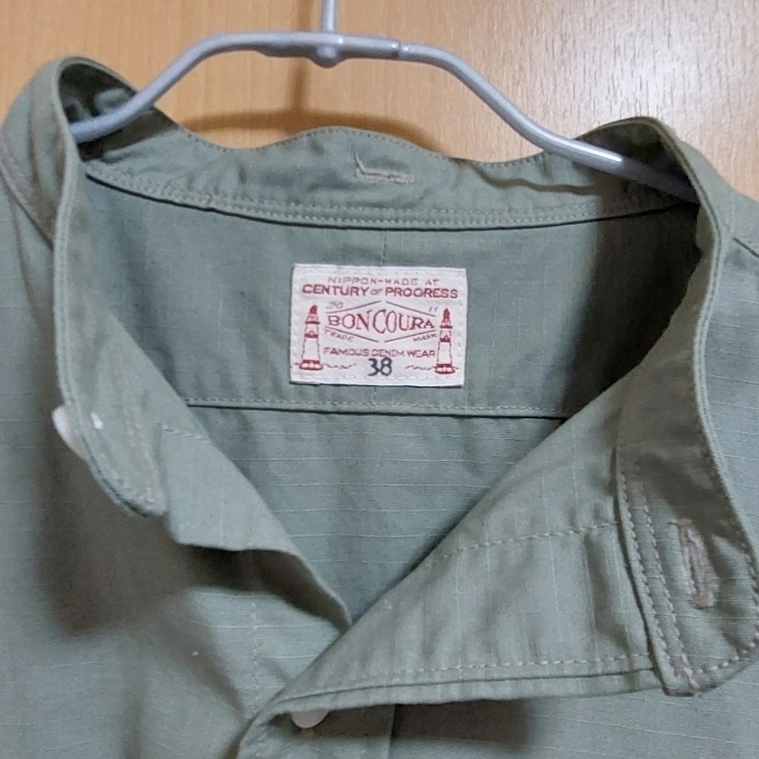 BONCOURA(ボンクラ)の【BONCOURA】バンドカラーシャツ デッドストック サロンリミテッド３８ メンズのトップス(シャツ)の商品写真