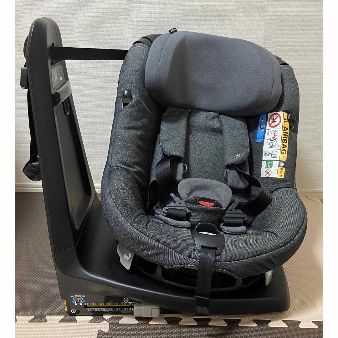 Maxi-Cosi(マキシコシ)のはせさん専用 キッズ/ベビー/マタニティの外出/移動用品(自動車用チャイルドシート本体)の商品写真