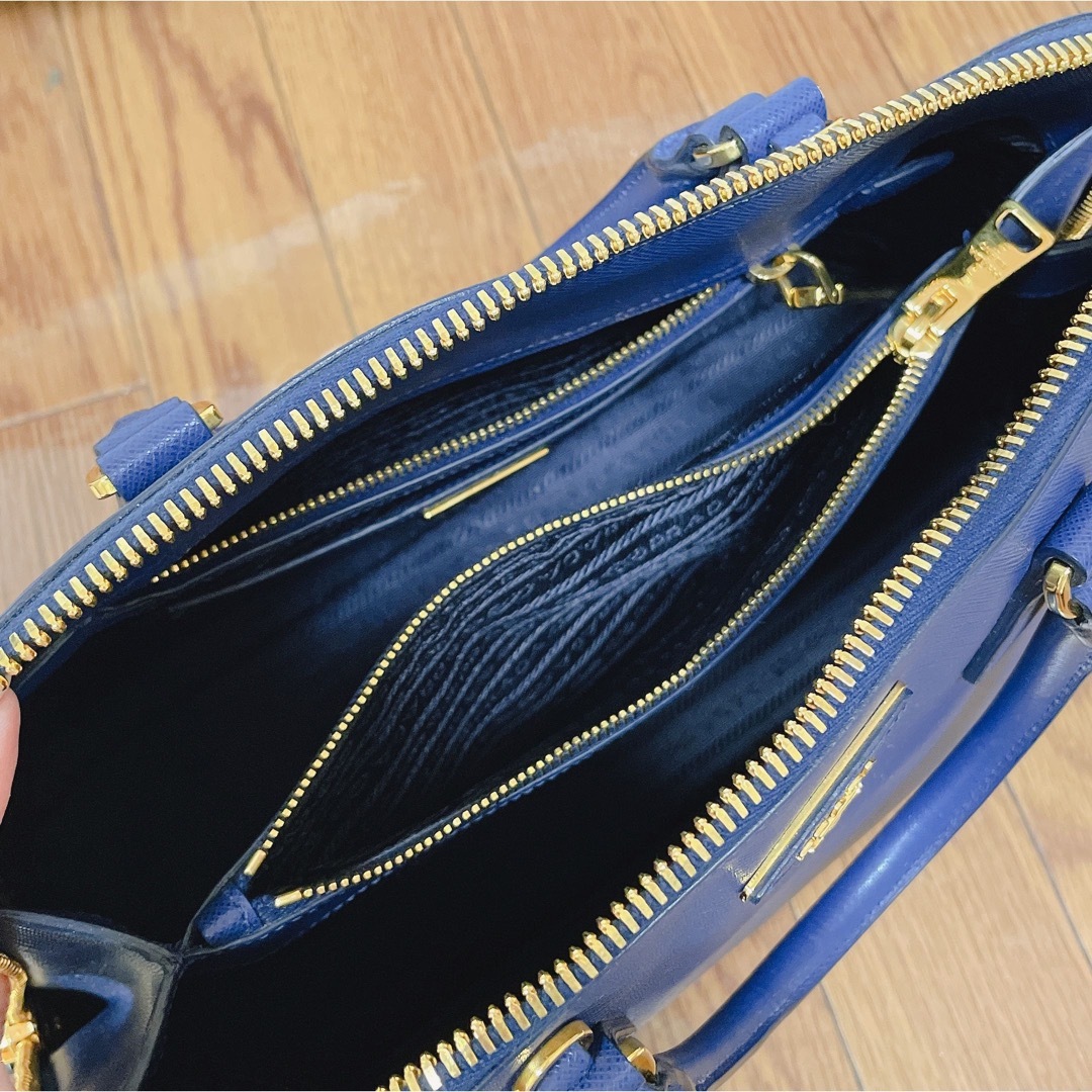 【極美品】日本路面店購入 PRADA サフィアーノ 2way  BLUETTE