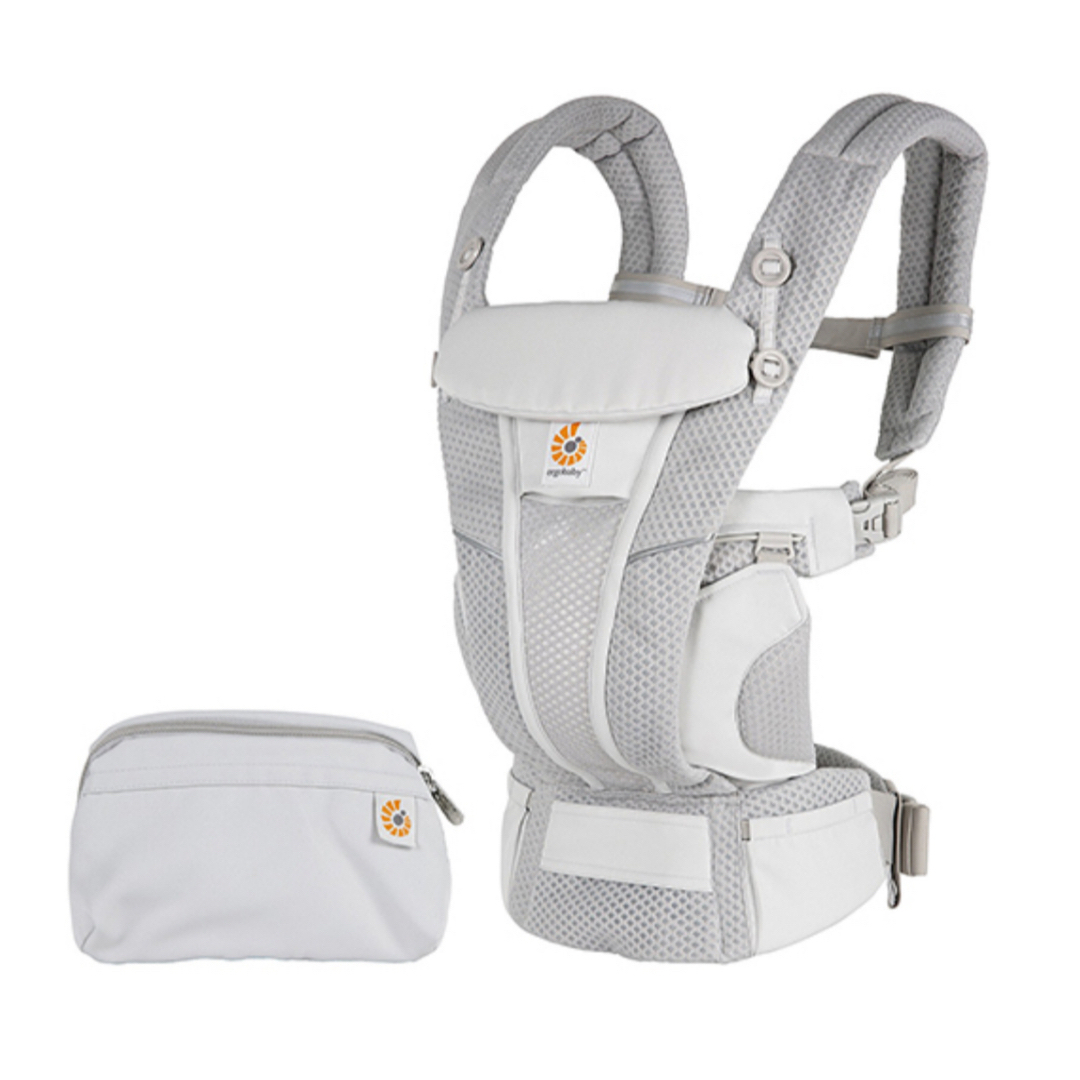 Ergobaby(エルゴベビー)の【新品未使用】エルゴ オムニブリーズ パールグレー キッズ/ベビー/マタニティの外出/移動用品(抱っこひも/おんぶひも)の商品写真