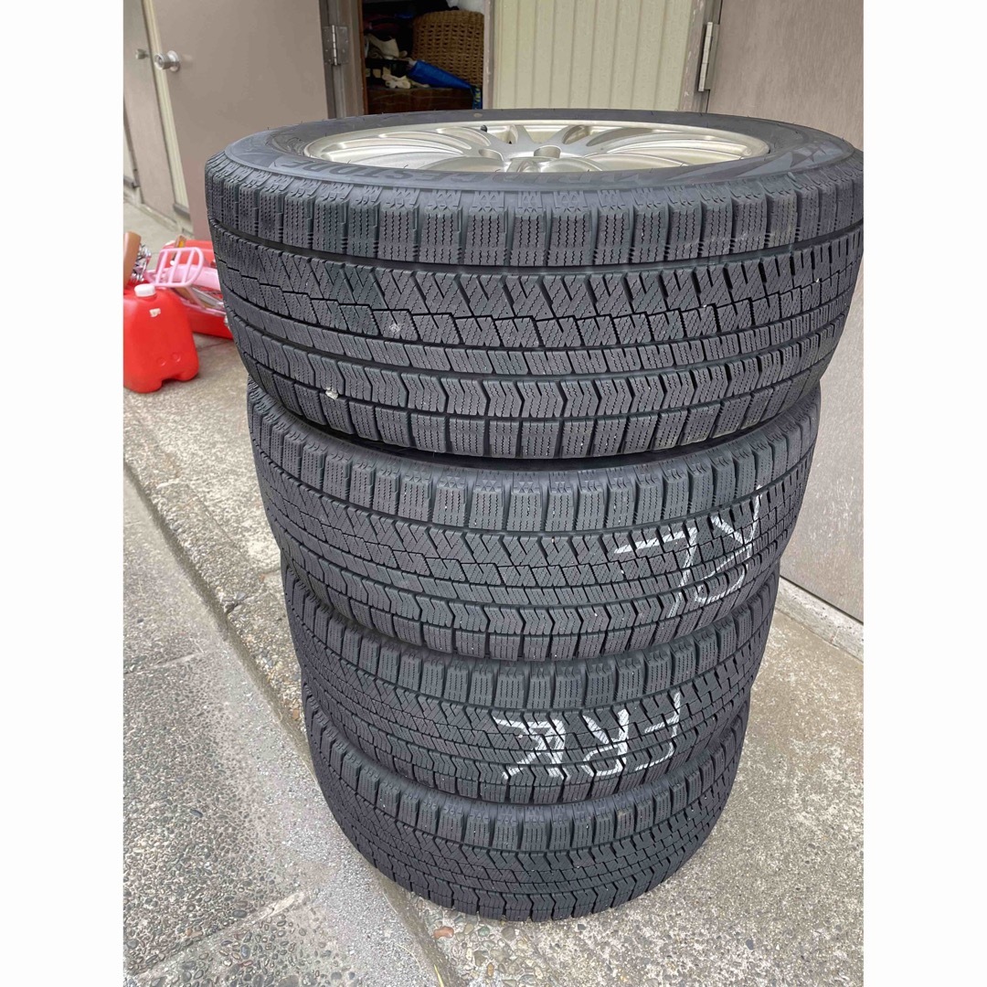 ブリヂストンスタッドレスタイヤ VRX2 225/55R18 ホイール4本セット